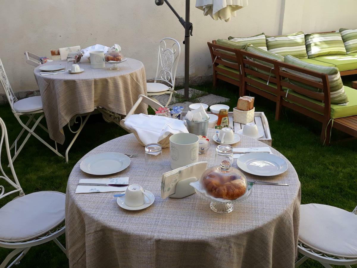 Sa Ramadura Bed & Breakfast Pula Exterior photo